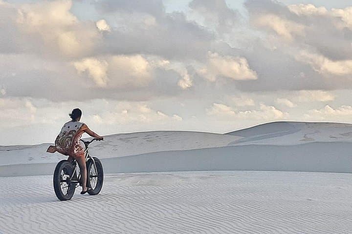 Fatbike Tour in Lençóis Maranhenses: Dunes, Lagoons & Rio Preguiças Ride