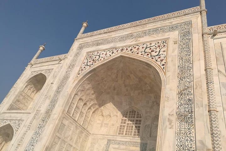 Day Trip to the Taj Mahal: Same-Day Agra Tour from Delhi photo 4