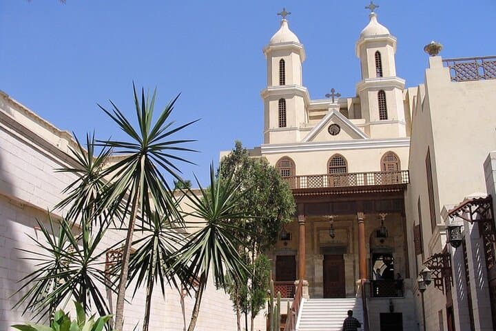 Two-Day Private Cairo Flight Tour from El Gouna: Pyramids, Saqqara & Cairo Highlights photo 4