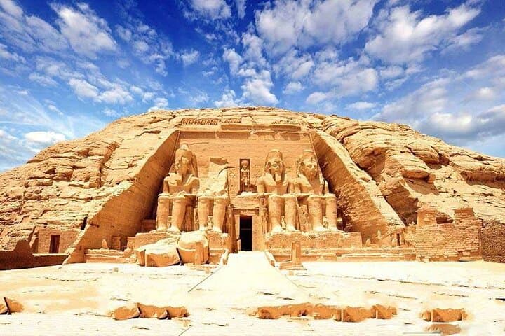 Abu Simbel by Plane: Private Day Trip from Aswan to Ramses II and Nefertari