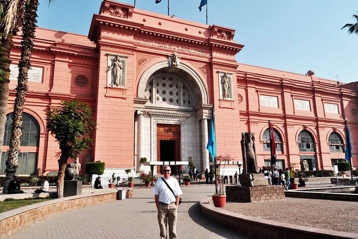 Luxury Egypt Tour: Pyramids, Mummies & Nile Temples — 8-Day Private Itinerary photo 3