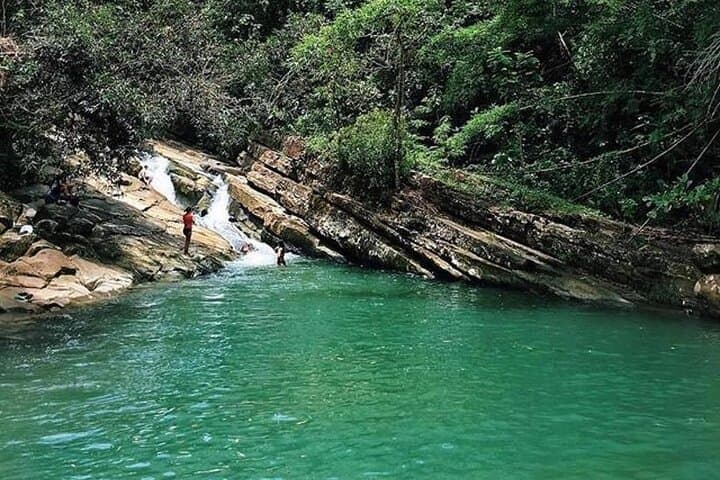 El Yunque Waterslides to Luquillo Kiosks: Private Rainforest & Beach Day Trip