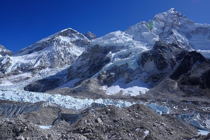 Everest Base Camp Trek: 14-Day Private Guided Trek from Kathmandu