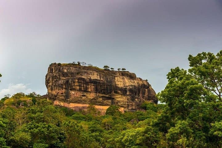 4-Night Sigiriya, Kandy & Colombo Cultural Tour in Sri Lanka photo 4