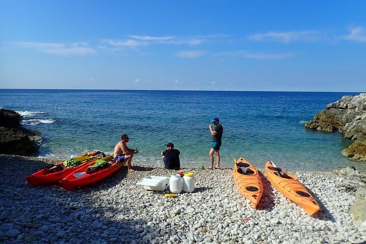 Pula Sunset Adventure: Kayak, Snorkel & Cliff-Jump at Muzil Peninsula photo 6