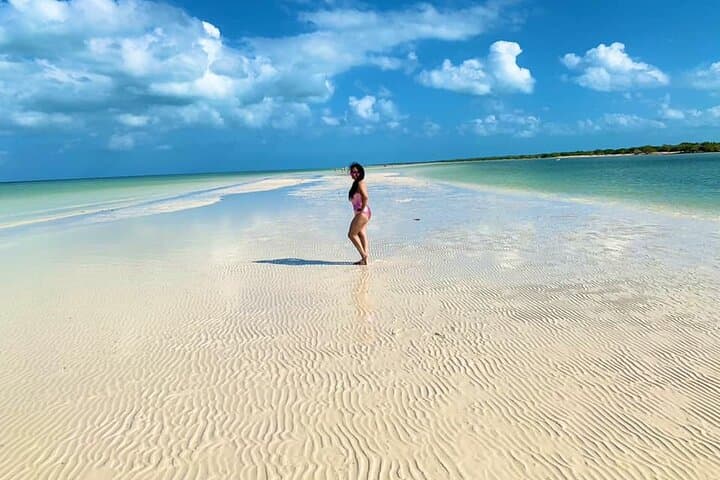 Holbox Full-Day from Cancun: Punta Mosquito & Punta Cocos Beach Tour photo 2