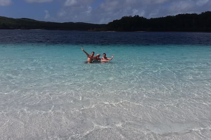 Full-Day Fraser Island (K'gari) Experience — Lake McKenzie, Eli Creek & Maheno Wreck photo 2