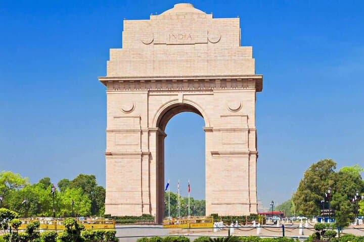 Private Delhi Customized Full-Day Tour: Humayun's Tomb, Jama Masjid & India Gate photo 4