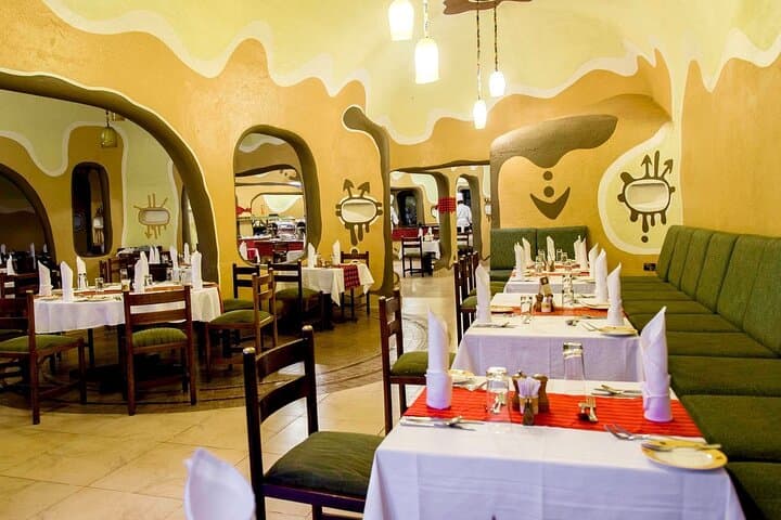 7-Day Luxury Jeep Safari in Kenya: Masai Mara, Nakuru, Naivasha, Amboseli & Balloon Ride photo 2
