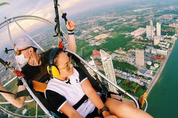 Paramotor Flight Above Pattaya: Coastline Motor-Glider Experience with Hotel Transfer photo 5