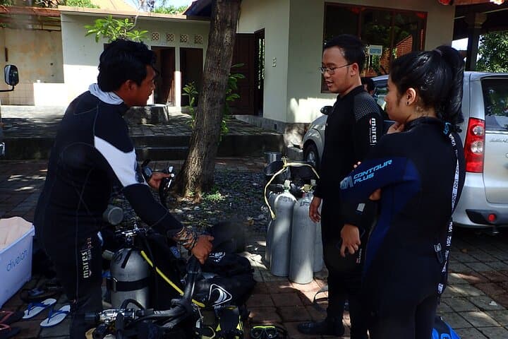 Discover Scuba Diving in Bali: Liberty Wreck, Amed & Manta Encounters photo 2