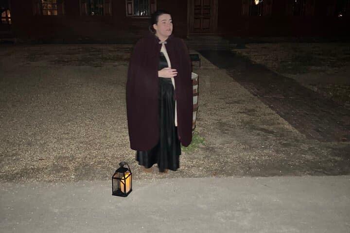 Dark History Conspiracy Tour in Colonial Williamsburg: Night Walk of Secrets photo 5