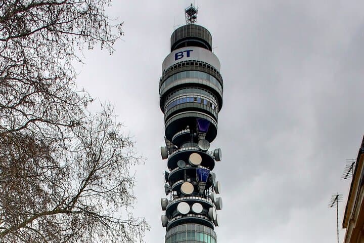 Finding Fitzrovia: Self-Guided Audio Walking Tour in London photo 4