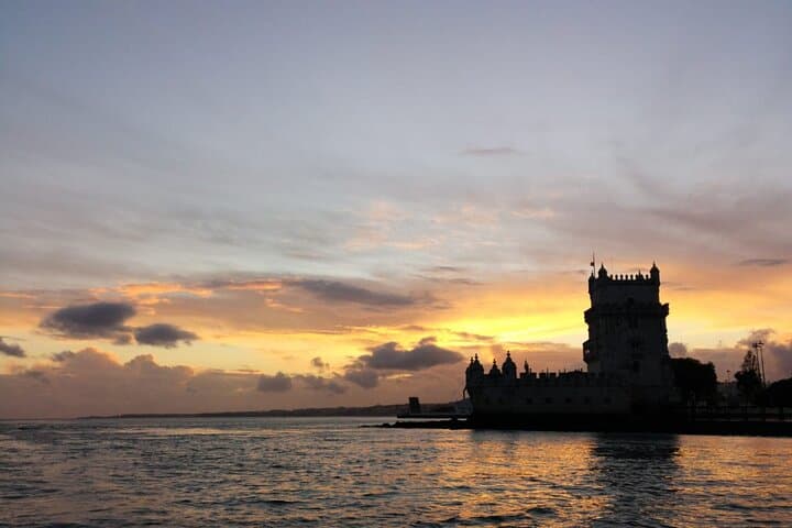 Lisbon Moonlight Sail: Private Night Cruise on the Tagus River photo 3