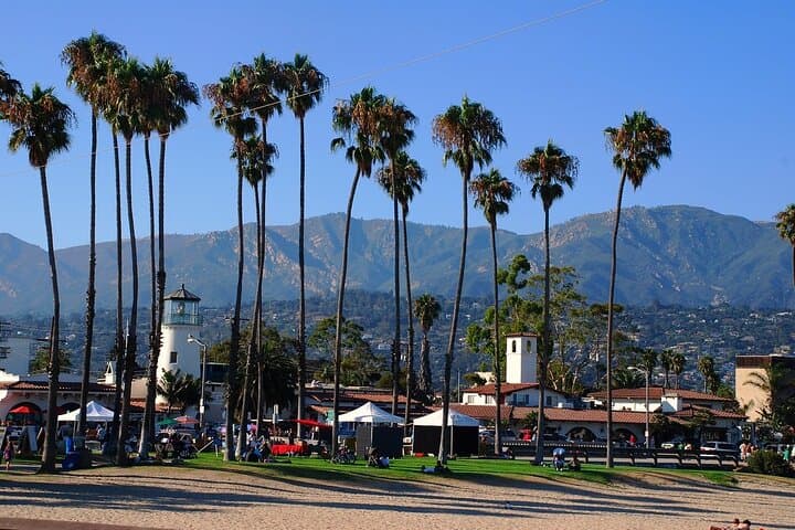 Santa Barbara Highlights: Private 2-Hour Driving Tour Guide photo 2