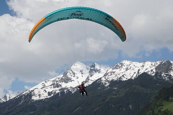 Tandem Paragliding Over Neustift im Stubaital: Flight from Elferliften photo 4