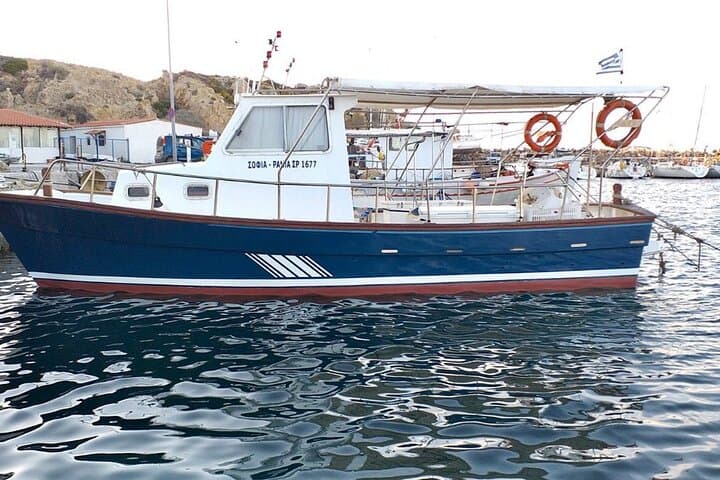 Cast & Catch: Private Traditional Boat Fishing in Evoikos Bay (From Athens) photo 3