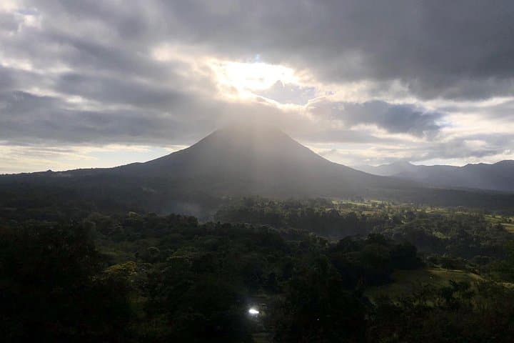Arenal Inspirations Combo: Hanging Bridges, Volcano Views & La Fortuna Waterfall photo 2
