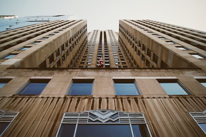 Chicago Art Deco Walking Tour: Riverfront Skyscraper Lobbies & History photo 6