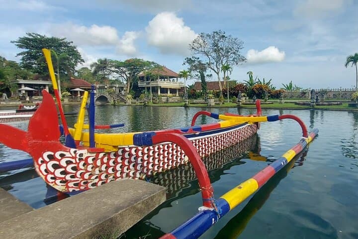 Lempuyang Gate of Heaven: Sunrise Gates, Tirta Gangga & East Bali Highlights photo 6