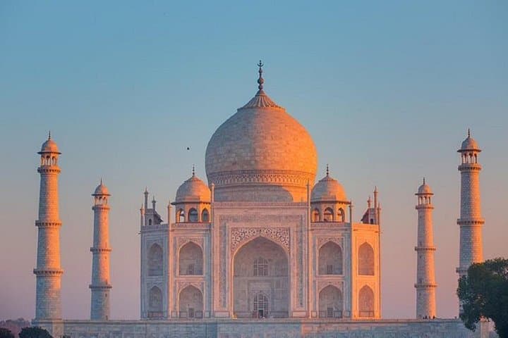 Private Agra Full-Day Tour: Taj Mahal, Agra Fort & Baby Taj photo 1