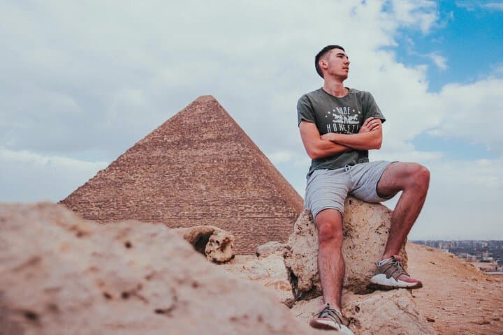 Giza Pyramids, Egyptian Museum & Nile Dinner Cruise — Full-Day Combo Experience photo 4