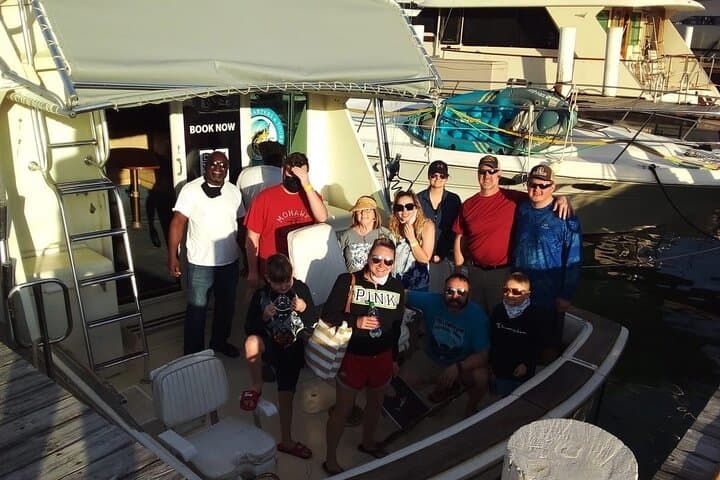 Exclusive 6-Hour Fishing Charter in Nassau: Deep-Sea Adventure and Turtle Snorkeling photo 4