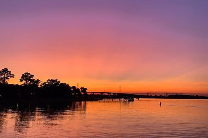Private Tubing Around Hilton Head Island — 1-Hour Boat Charter photo 2