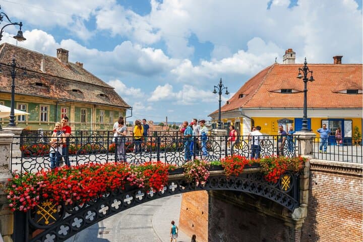 Sibiu Old Town Exploration Game — Self-Guided Puzzle Walk Through Piata Mare