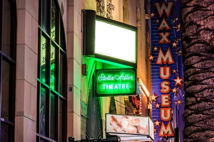 LA Ghosts Ultimate Dead-of-Night Haunted Hollywood Tour photo 2