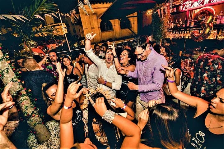Cartagena VIP Nightlife: Skip-the-Line Party Tour & VIP Access photo 4