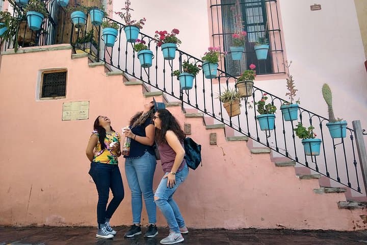 3-Hour Guided Walking Tour of Guanajuato — Legends, Mines & Local Flavors
