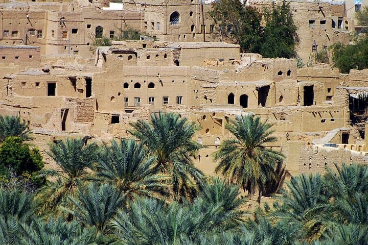 Full-Day Private Tour to Nizwa and Jebel Shams from Muscat — Forts, Wadis & Oman’s High Summit photo 4