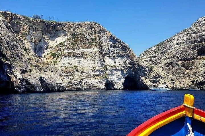 Full-Day Malta Private Sightseeing Tour: Mdina, Dingli Cliffs, Ħaġar Qim & Marsaxlokk photo 3