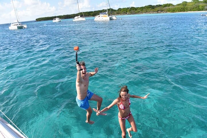 Blue Cave & Hvar: 5-Island Speedboat Adventure from Split photo 3