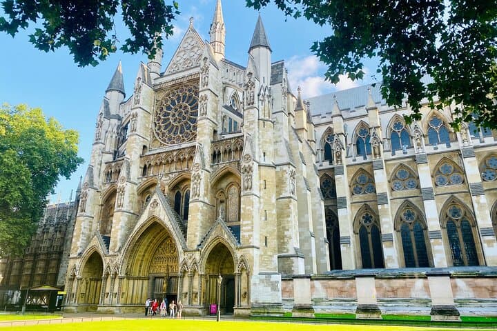 Westminster Abbey Private Guided Tour: History, Highlights & Practical Tips photo 3