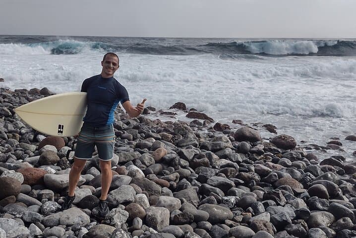 Praia Grande Surf Lesson in São Vicente — Cape Verde Surfing Lesson with Pickup photo 5