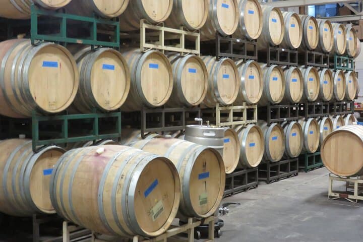 Willamette Valley Boutique Winery Tour: Private Tasting & Lunch in McMinnville photo 2