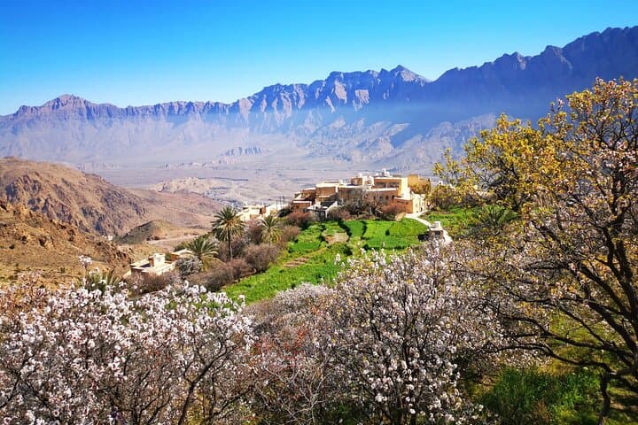 2-Day Private Wakan & Rustaq Overnight Tour from Muscat