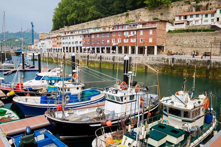 San Sebastián (Donostia) Self-Guided Scavenger Hunt — Explore the Old Town by Foot photo 4