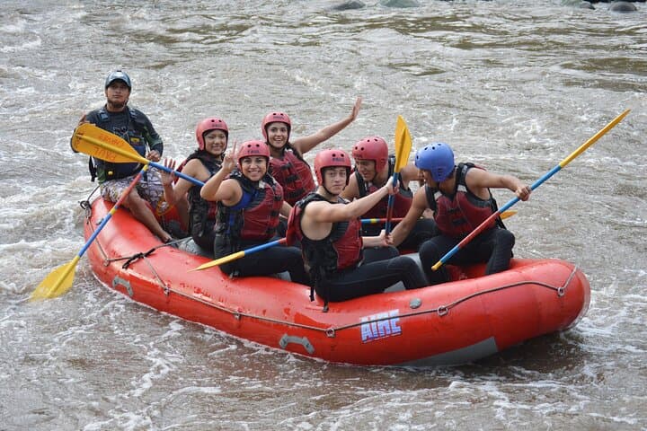 Pastaza River Rafting from Baños — Level III+ & IV Whitewater Adventure photo 2