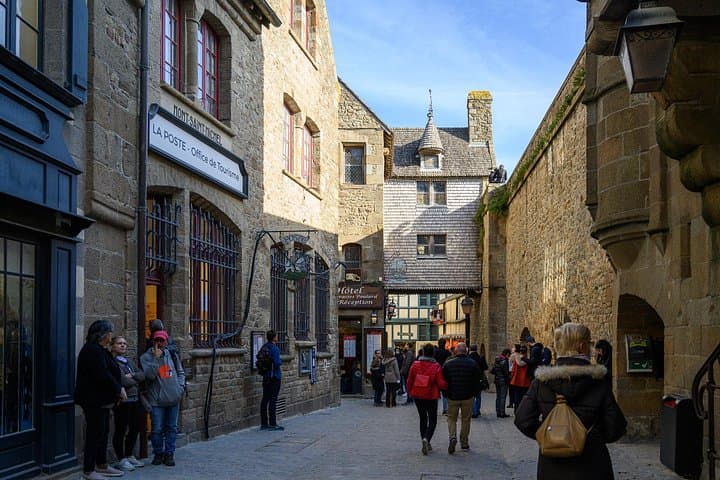 3-Day Normandy & Brittany Tour: Mont-Saint-Michel and Saint-Malo Highlights photo 3