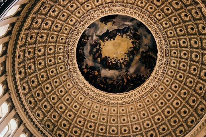 Private Washington DC Limo Tour: Capitol-to-Monuments in Comfort photo 4