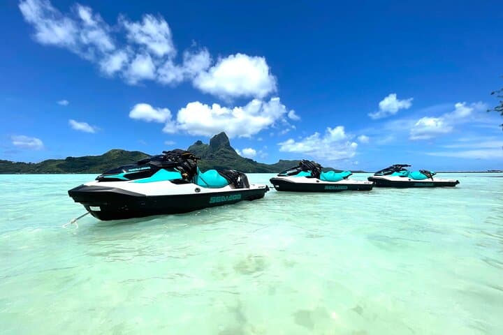 Jet Ski the Bora Bora Lagoon: Island Tour to Mount Otemanu & Motu Stops photo 4