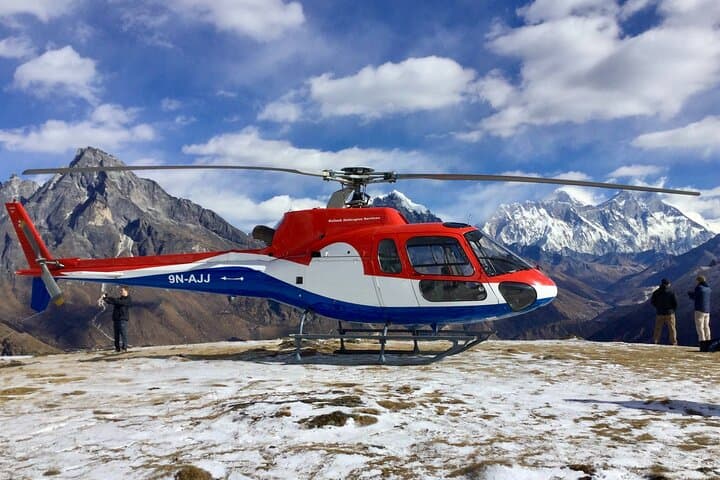 Helicopter Tour to Everest Base Camp & Kala Patthar from Kathmandu photo 3