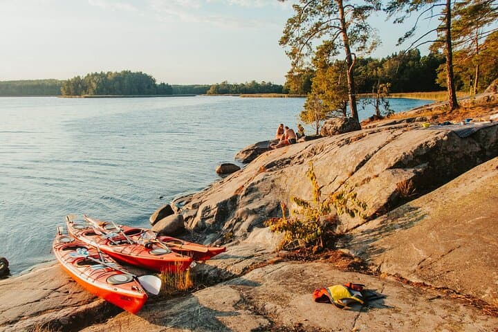 Family Kayaking in Stockholm Archipelago — Bogesund Nature Reserve Private Tour