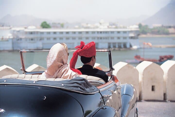 8-Day Private Luxury Tour: Taj Mahal & Royal Palaces of India photo 2