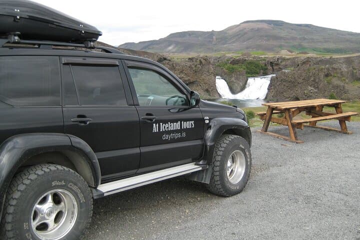 Private Day Tour to Landmannalaugar: Geothermal Baths and Rhyolite Highlands photo 3