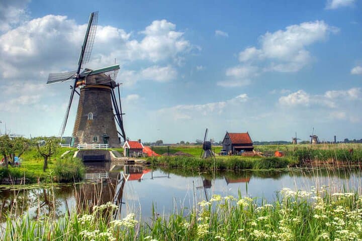 Zaanse Schans, Volendam & Marken: Private Day Tour from Amsterdam photo 4