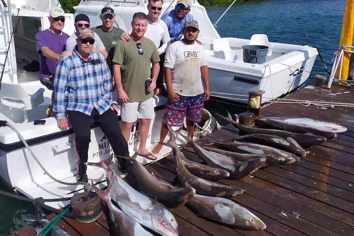 Offshore Fishing Charter in Cancun: Bertram 31ft Private Trips Around Isla Mujeres photo 5
